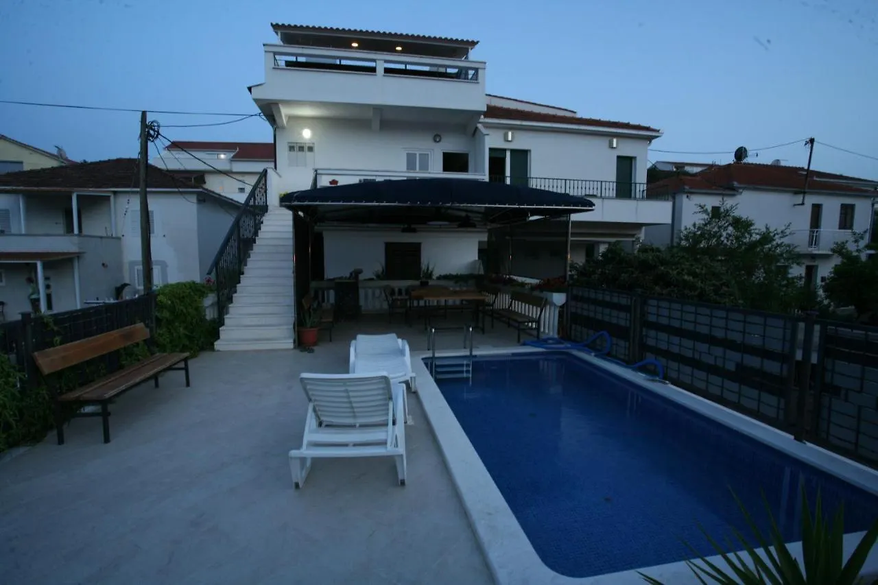 Antique Apartamento Trogir