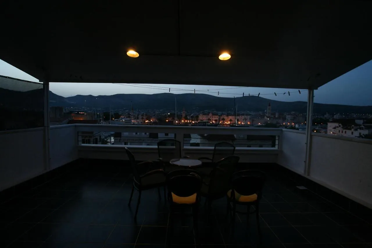 Antique Apartment Trogir