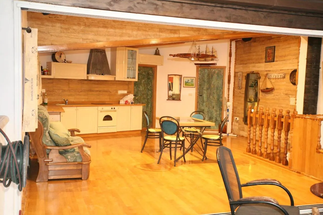 Antique Apartment Trogir Croatia